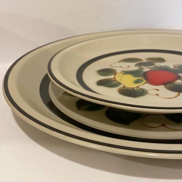 Vintage Sears Strawberry Stoneware Plate Sets - Picture 5 of 6